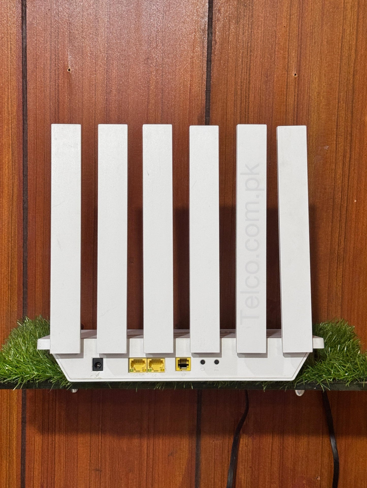 5G Sim Router ( Greenpacket D5H-EA62-1 )